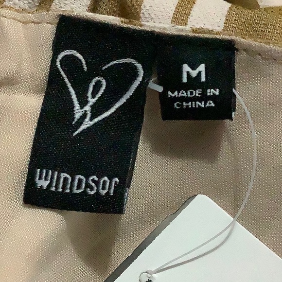 Windsor Women’s Stripe Long Tiered Spaghetti Strap Dress Size Medium - Picture 9 of 11